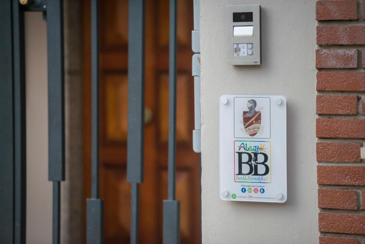 B&B Il Risveglio Del Cavaliere Gioia Dei Marsi Exteriér fotografie